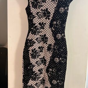 Nadya Toto Black Floral Print Bodycon Dress